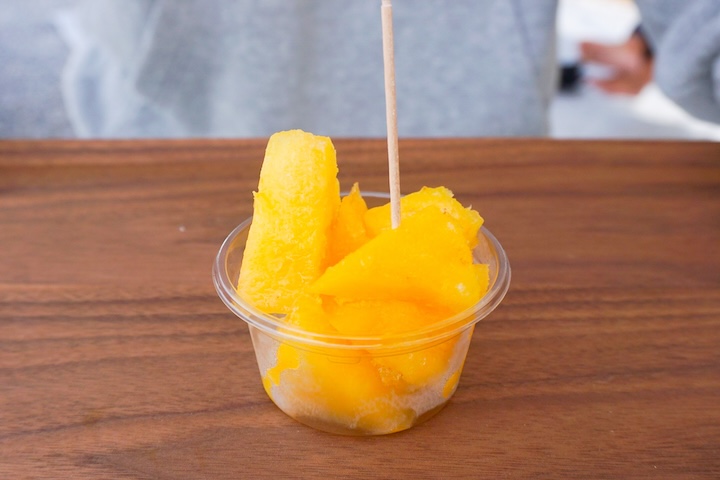 カットパイナップル