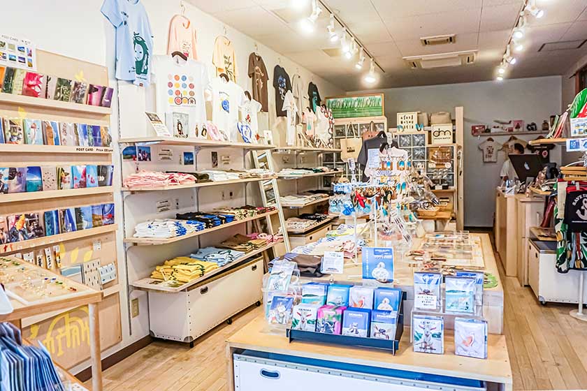 /DESIGN_MATCH  店内の様子