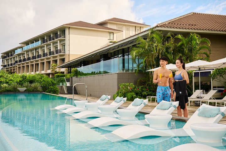 ハレクラニ沖縄のプール