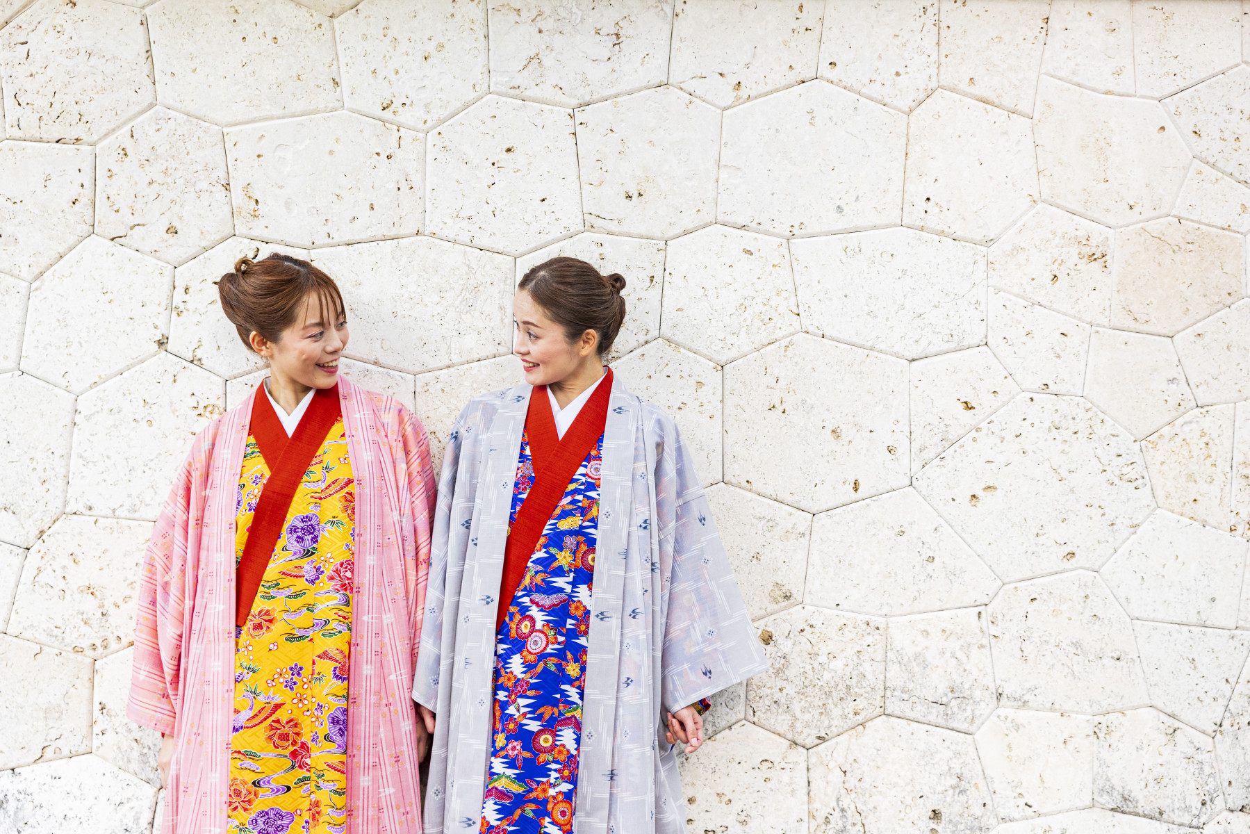 琉装での散策
