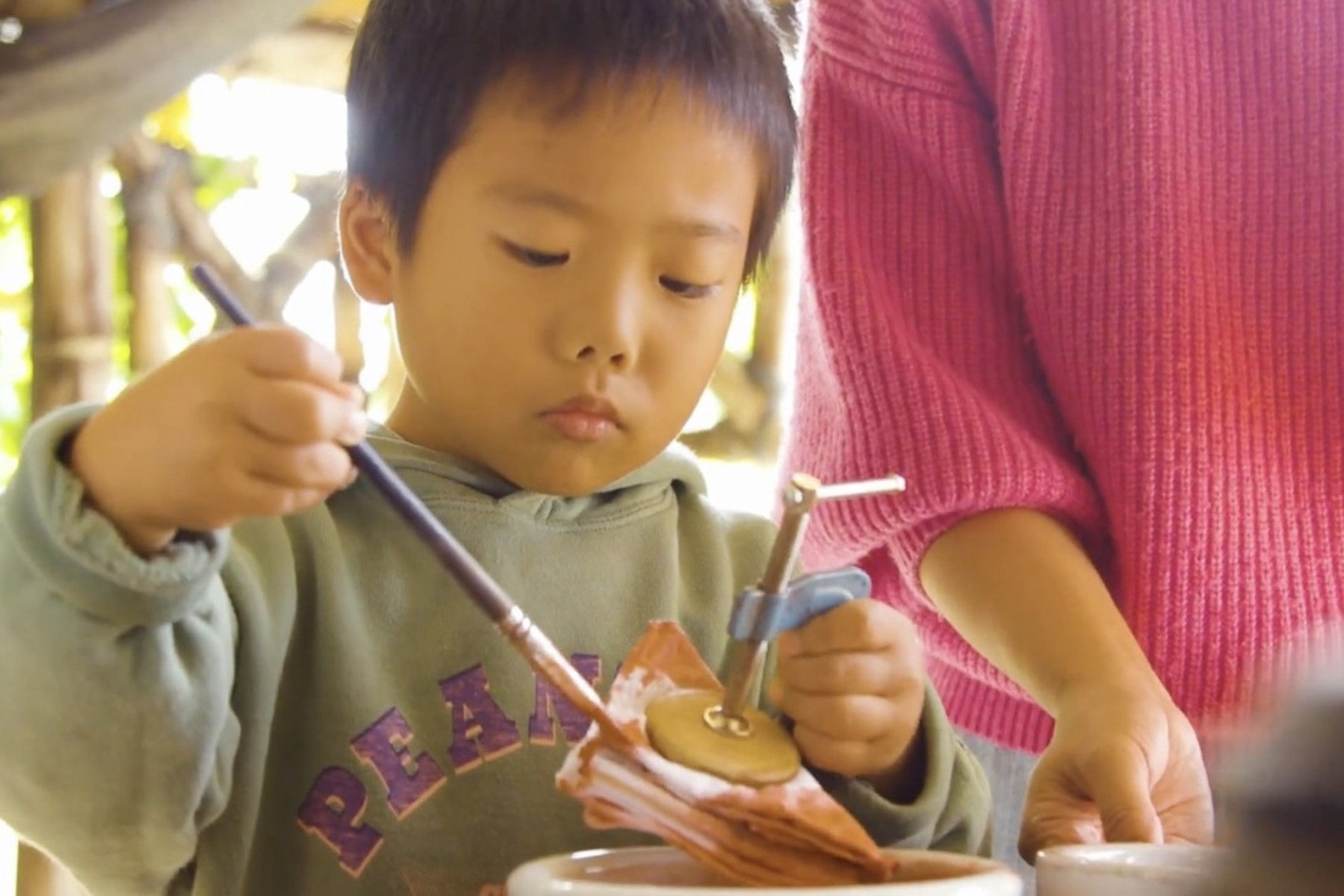 舐めても安全な天然塗料なので、子どもも安心