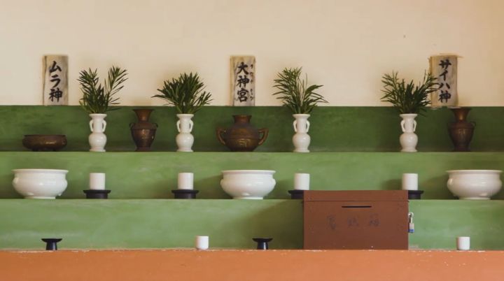 地域の皆さんが大切にしている「安座真の神アサギ」