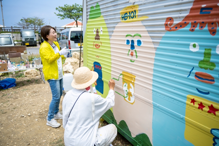 壁画ワークショップの様子