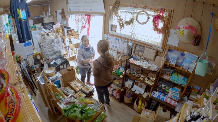 「あざま共同売店」店内の様子