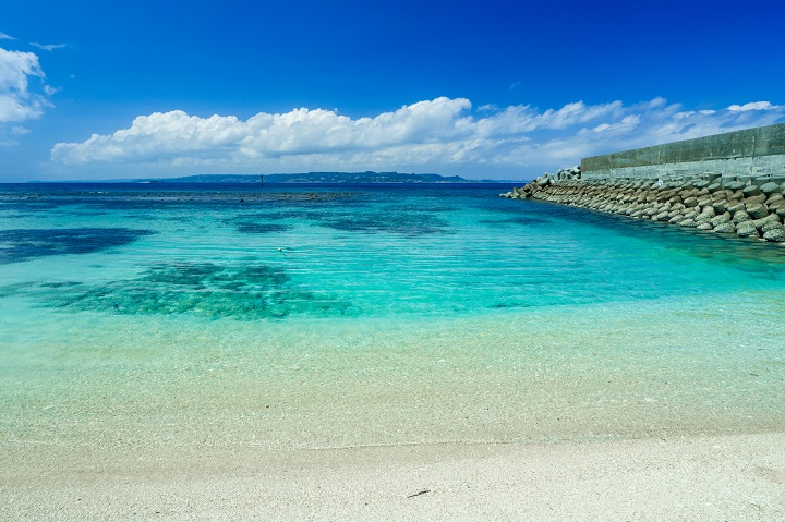 久高島のメーギ浜