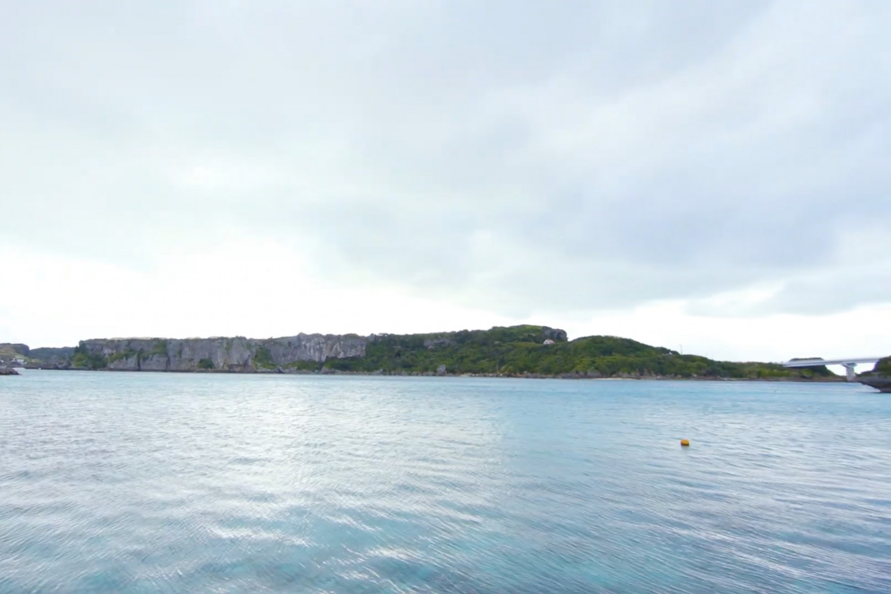 平安座島と伊計島の間にある宮城島