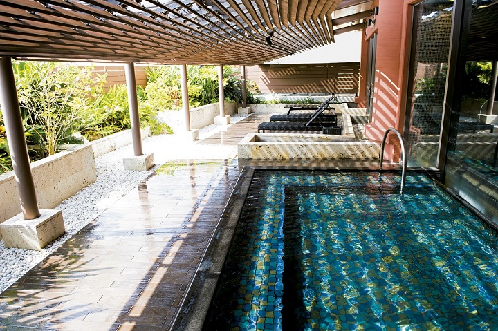 ロワジールホテル那覇