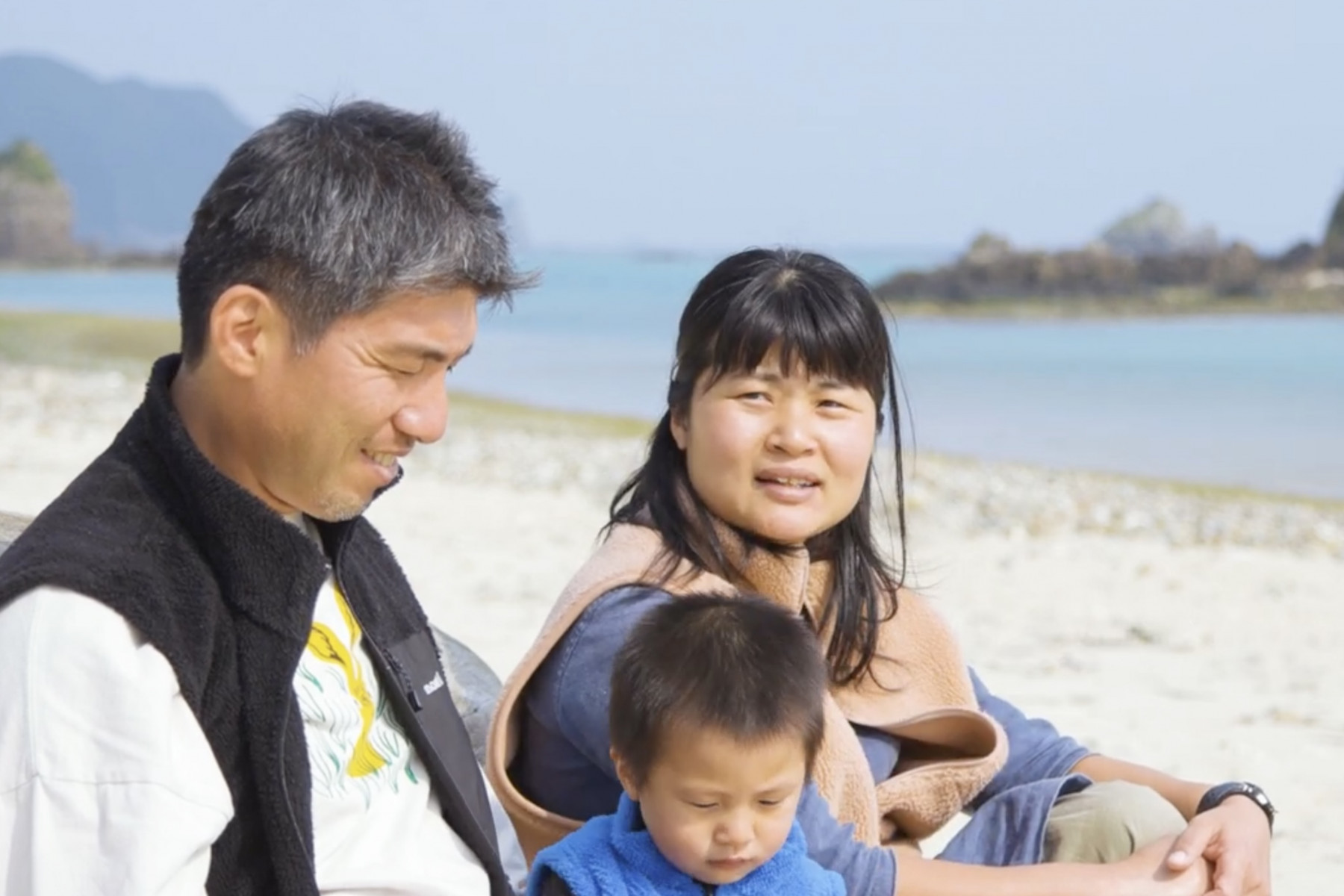 山本マーサさんと家族