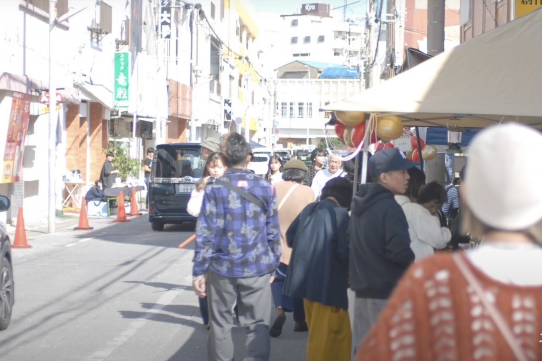 すずらん通りで開催された第1回普天参り(2024年1月)