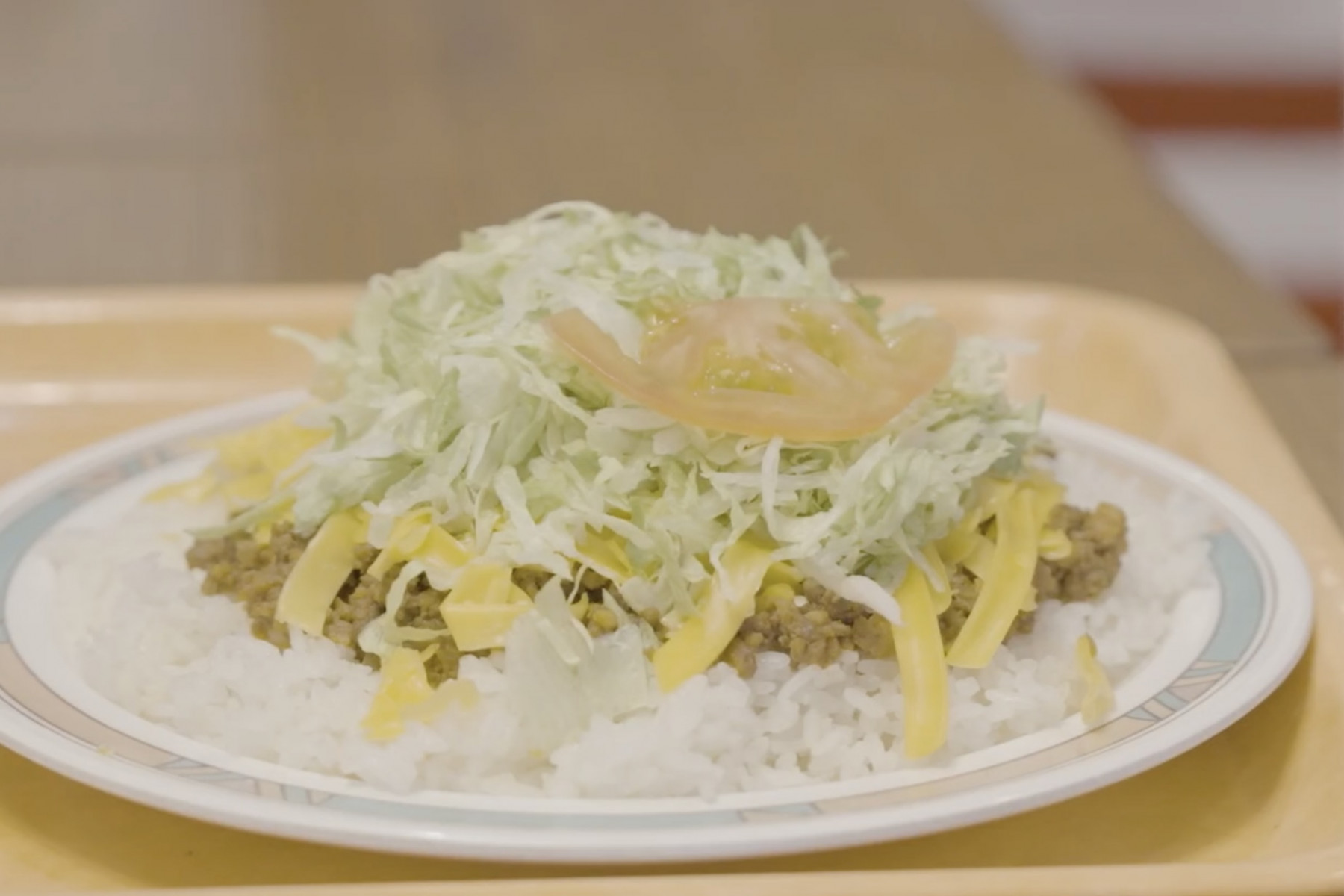 タコスプーンのタコライス