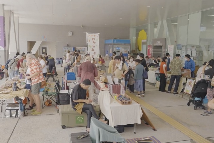 毎月第2土曜日開催のマルシェ「つながるマーケット」