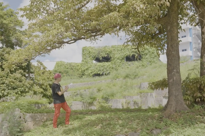 近所の公園をスケッチ