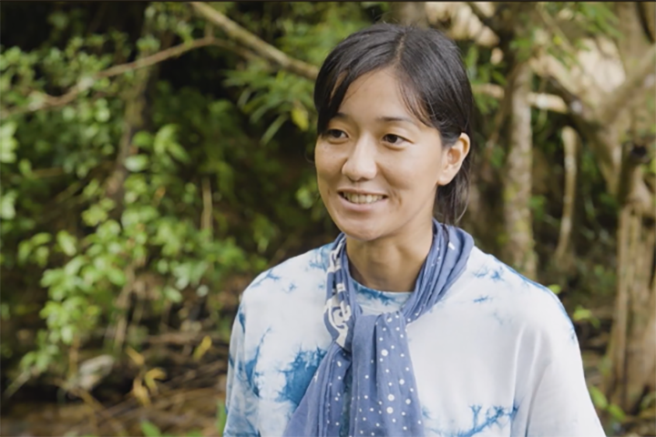 藍染工房「Ryukyuindigo namiai」を営む照屋詩苑さん