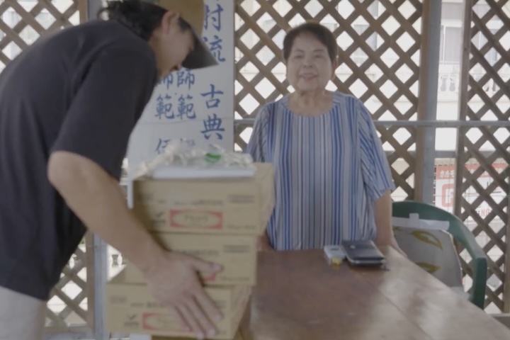 重い荷物は無料で配達も行っています