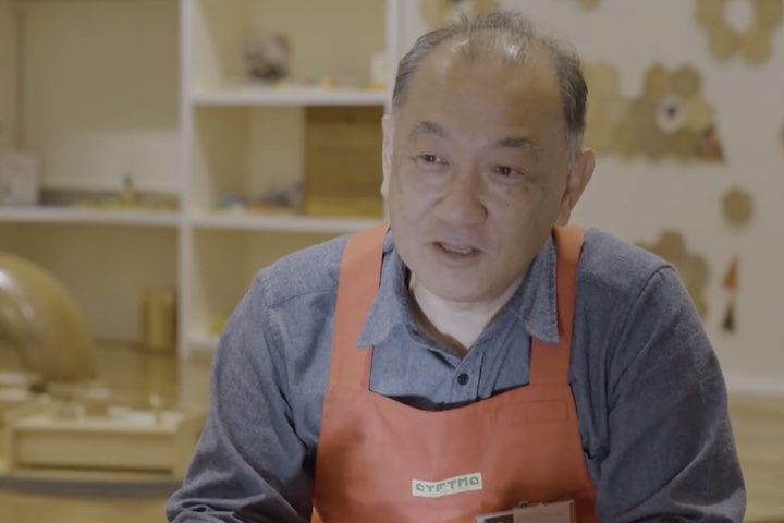 やんばる森のおもちゃ美術館 副館長の永嶺慶太さん