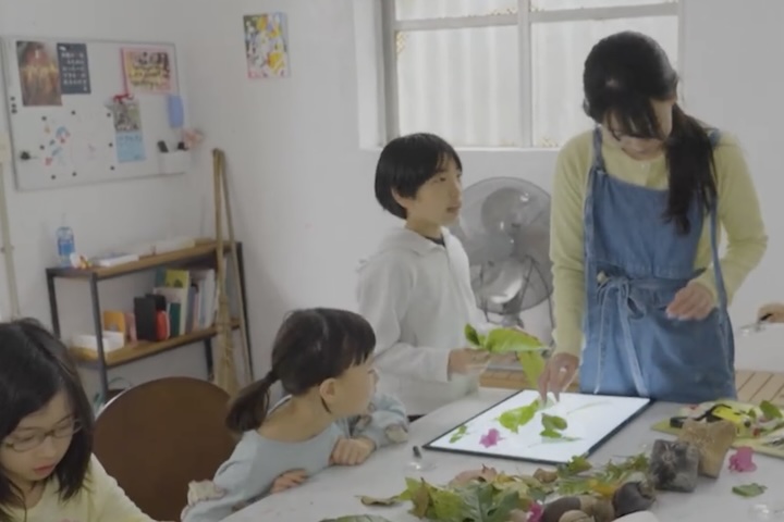 久場さんの絵画教室