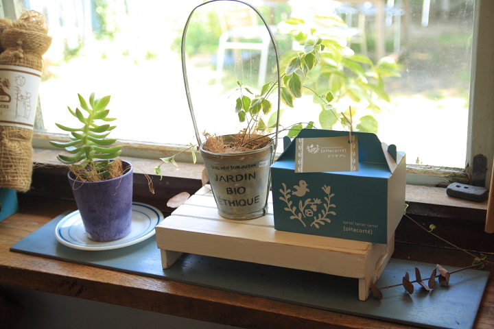 オハコルテ店内のディスプレイ