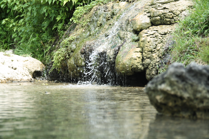 垣花樋川（かきのはなひーじゃー）