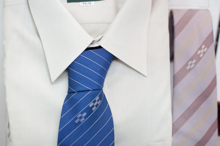 八重山みんさー織のネクタイ