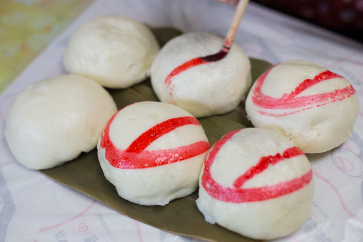 生地にのの字を書いてくれます