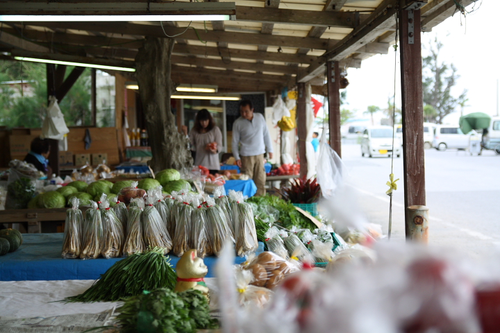 金武町の「いしじゃゆんたく市場」の商品