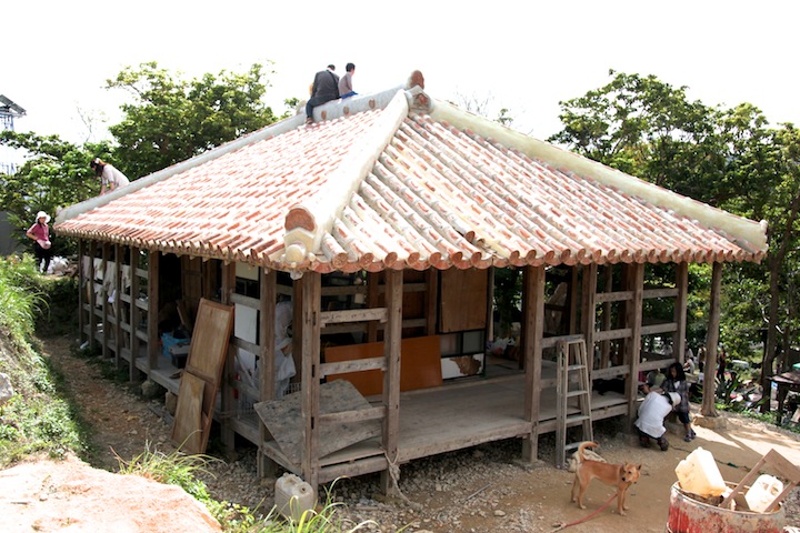 骨組みと床と屋根は完成