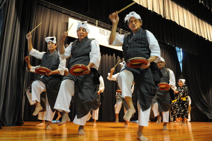 琉球とエイサー 講演とシンポジウム