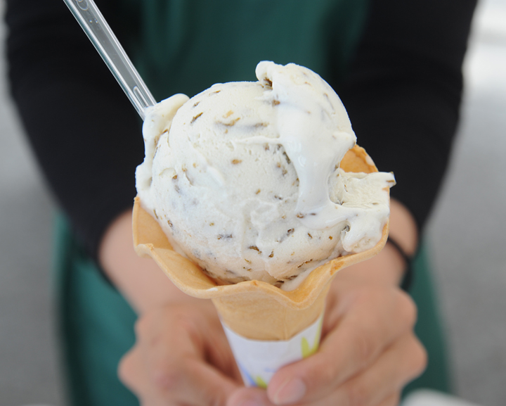 アイスの中にももずく