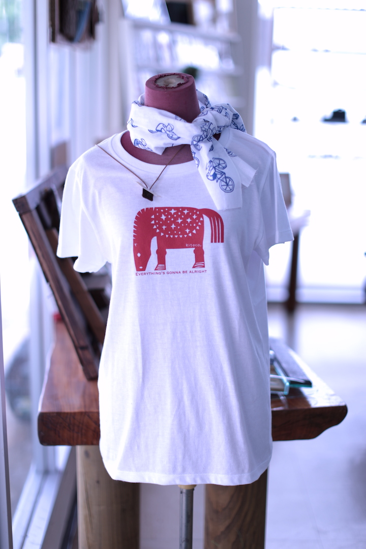 ウマくいくTシャツ