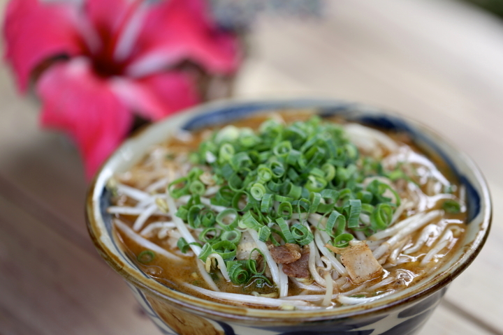 「味噌もやしそば」