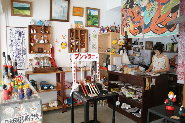 「玩具ロードワークス」の店内