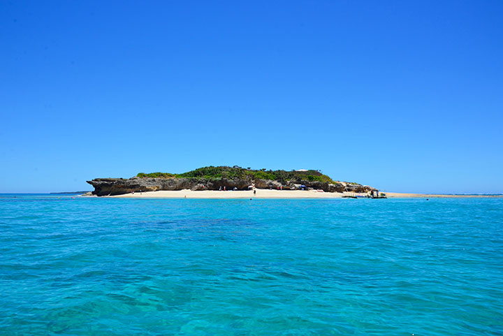 コマカ島