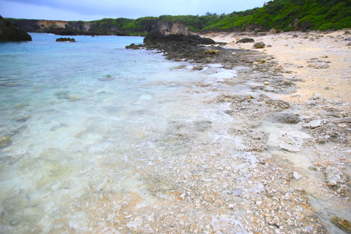 下地島にある中の島ビーチ