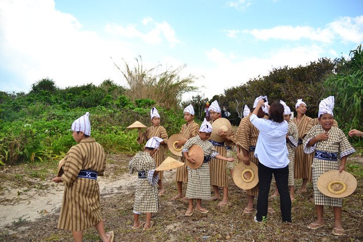 黒島の豊年祭の準備