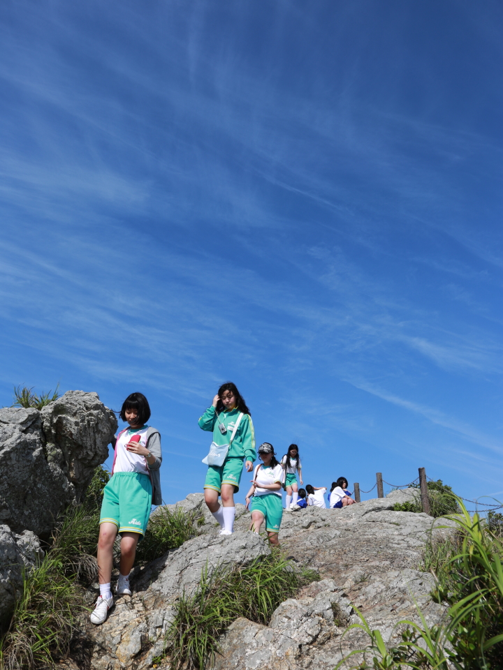 修学旅行生たちで賑わっていた