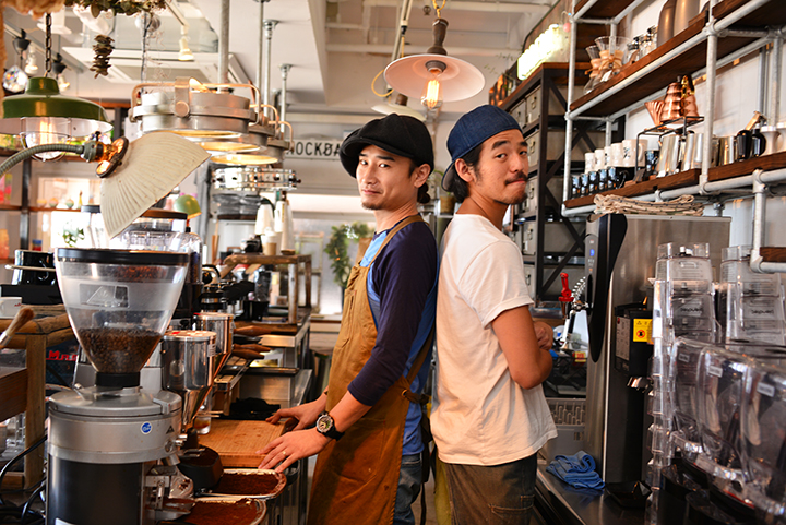 ZHYVAGO COFFEE WORKSスタッフ