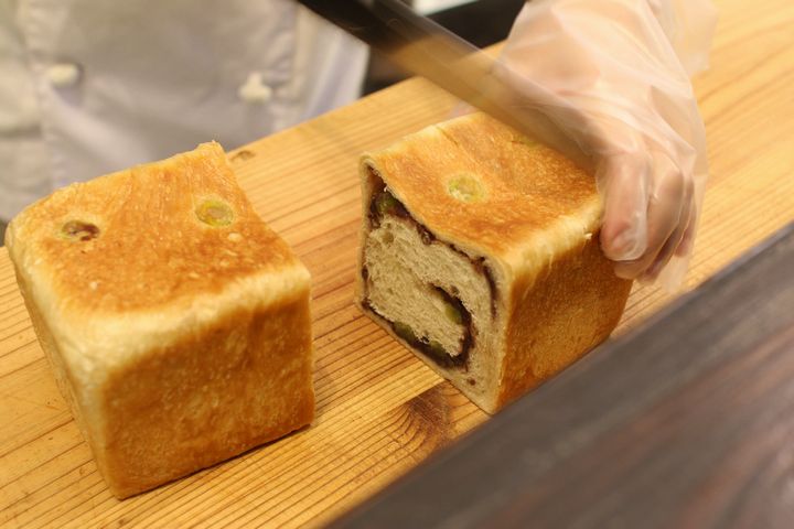 天食米果（あましょくべいか）の食パン