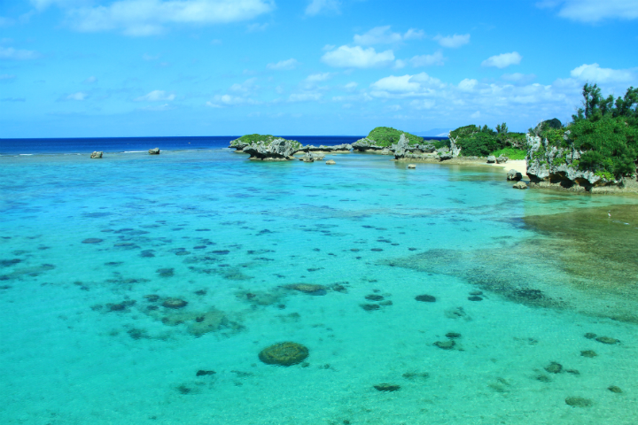 裏真栄田の海