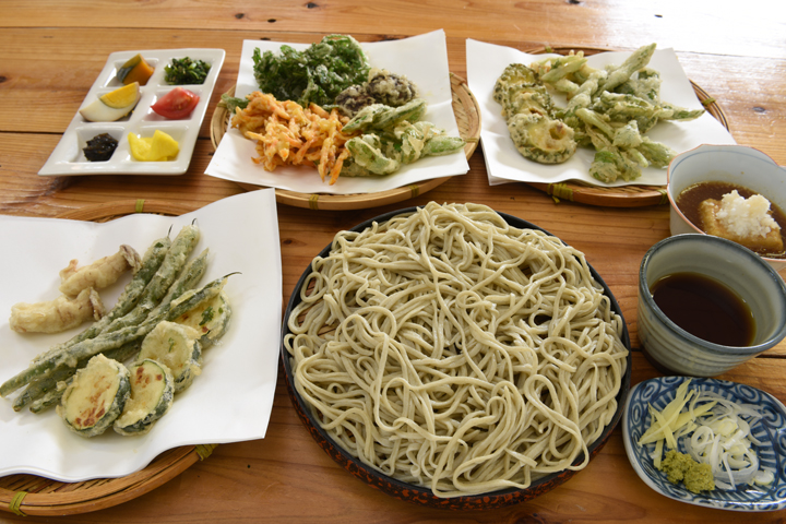 1,000円のざる蕎麦セット（並