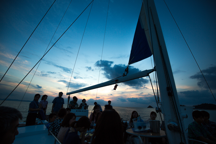 サンセット・シャンパンクルーズ　With POMMERY Royal Blue Sky