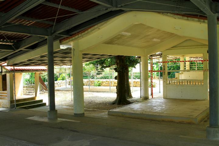 豊年祭の芸能が奉納場所