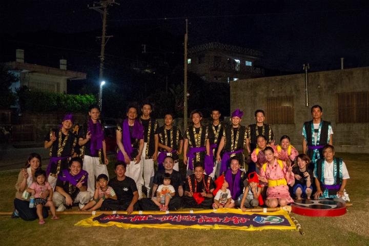 安座真青年会のみんな