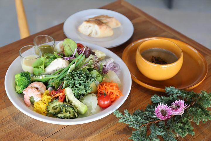 農園サラダランチ