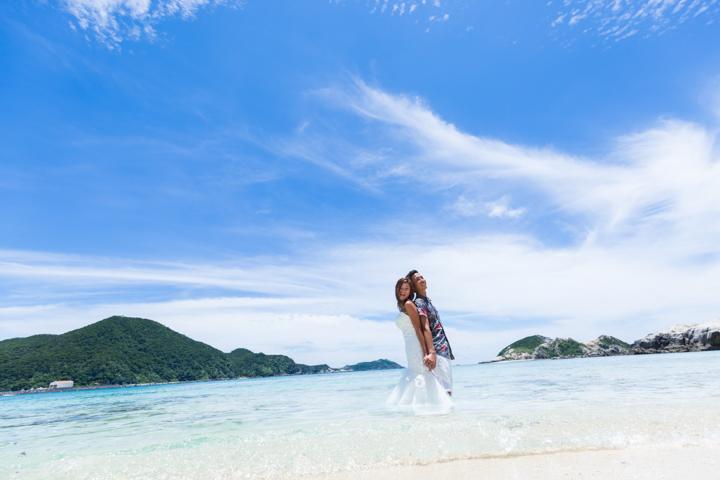 阿波連ビーチでのウェディングフォト