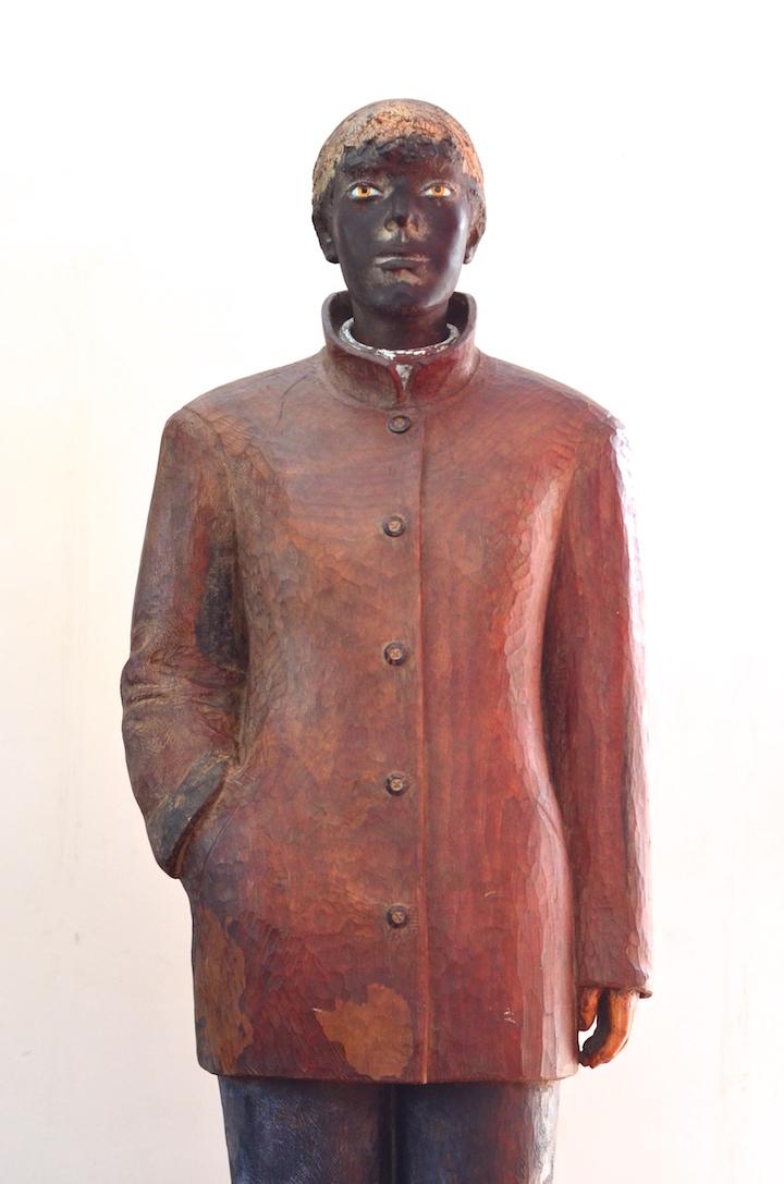 キャンプタルガニー アーティスティックファームの展示品