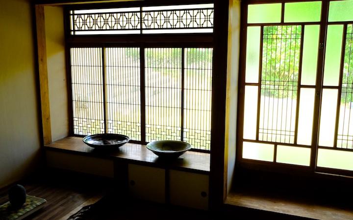 キャンプタルガニー アーティスティックファームの展示品