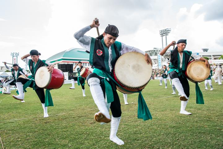 「東青年会」のエイサー