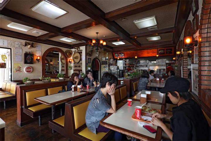 SENOR TACO（セニョール ターコ）の店内