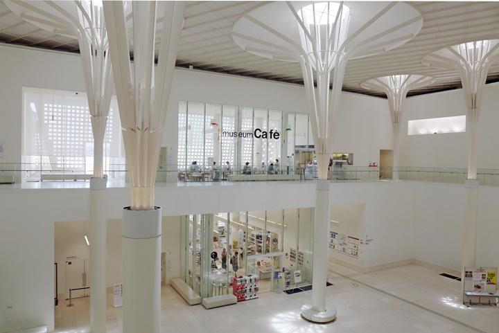 県立博物館・美術館の2Fにある「カメカメキッチン」