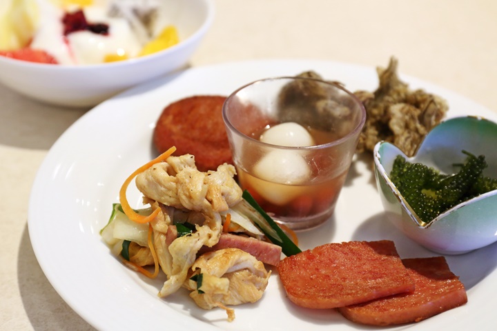 レストラン「ボンサルーテ」の朝食